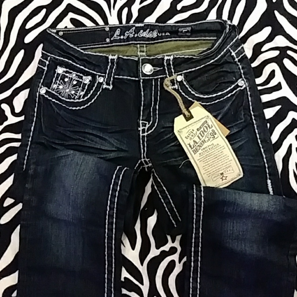 L.A. Idol Capris - Picture 4 of 5